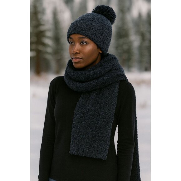 Barefoot Dreams CozyChic Pom Pom Beanie & Scarf Set Carbon/Black OS Winter Wear - Picture 3 of 12